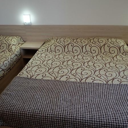 Lokomotiv 1006А Hotell Zatoka Eksteriør bilde